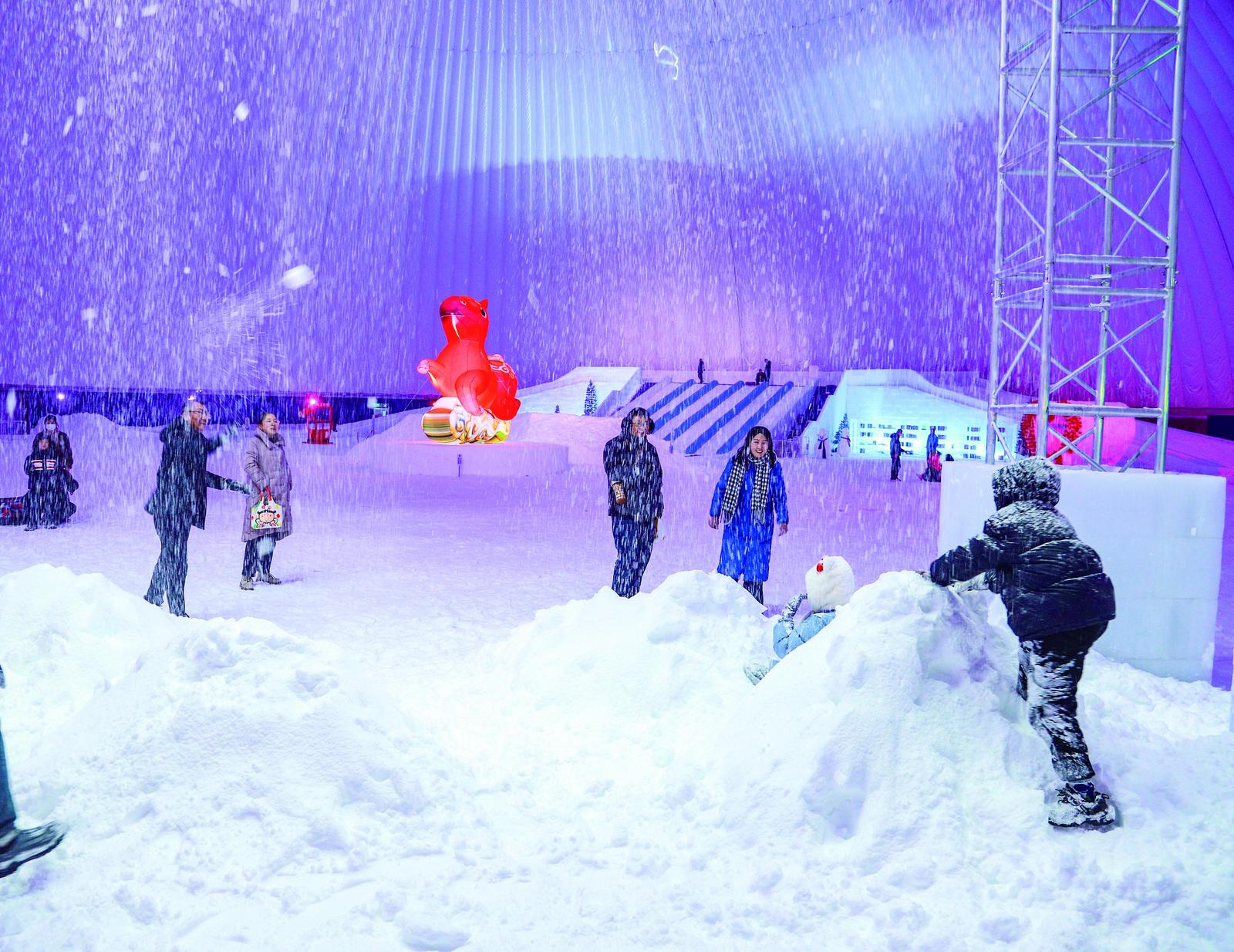 “四季旅游”新体验 沙漠冰雪等你来
