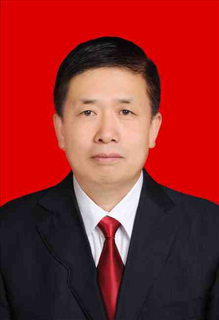 王越宏2寸.jpg