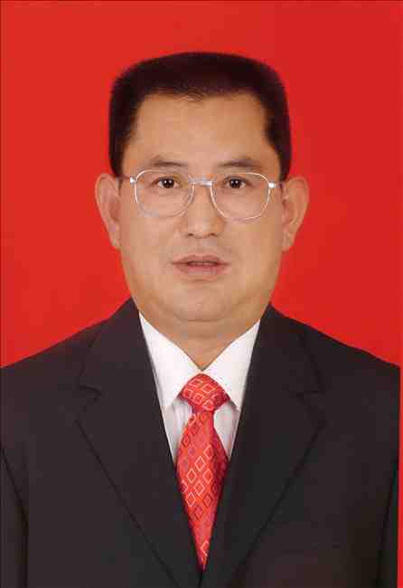 汪金文红.jpg