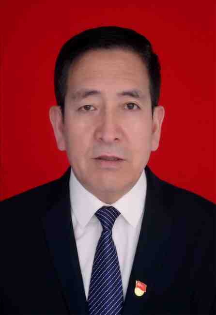穆怀中红.jpg