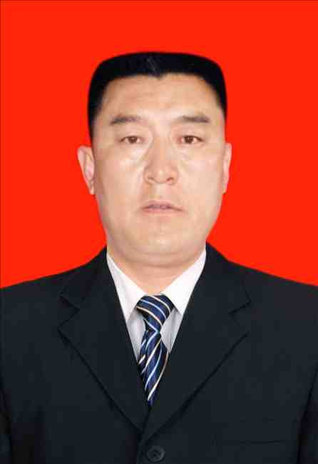 孙占宏红.jpg