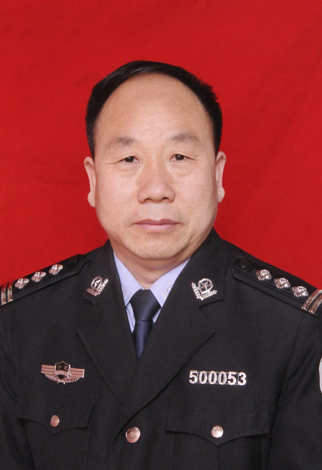 王建军红底.jpg
