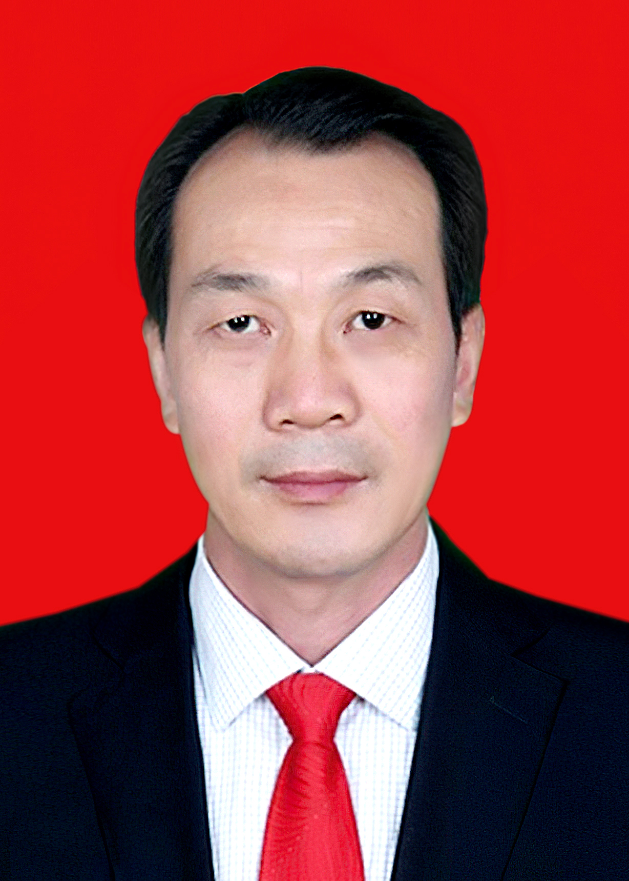 3龙海生红底.jpg